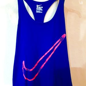 Nike tank